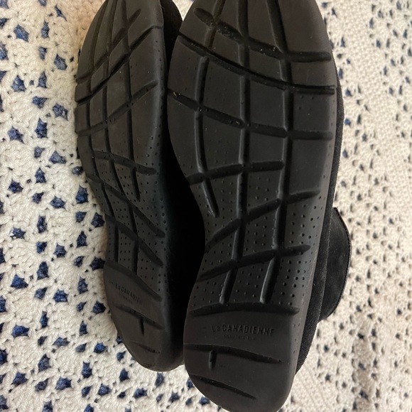 Woman’s Suede Black Boots by La Canadienne with lining - Picture 4 of 6